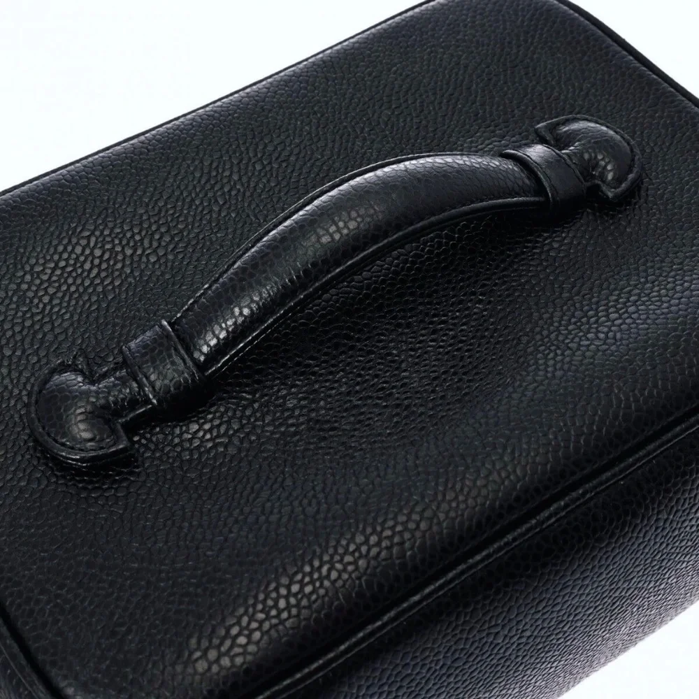 CHANEL Cosmetics Bag Caviar Skin Black - Picture 6 of 12